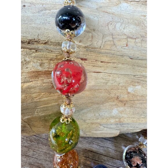 Murano Glass Beaded Multicolor Necklace With Gold-Tone Clasp - Picture 6 of 7